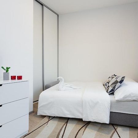 Harfa Apartments Praga Esterno foto